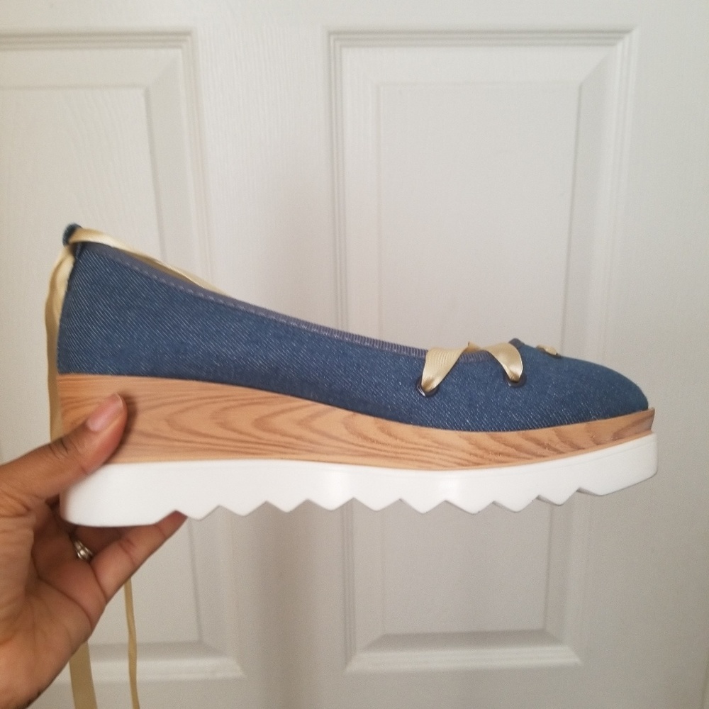 Platform ballerina shoe